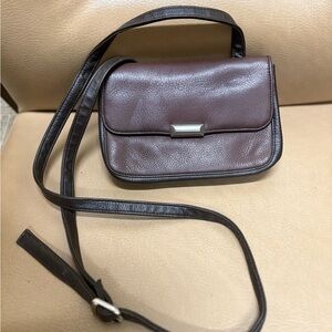 Worthington Vintage Brown Leather Crossbody Bag